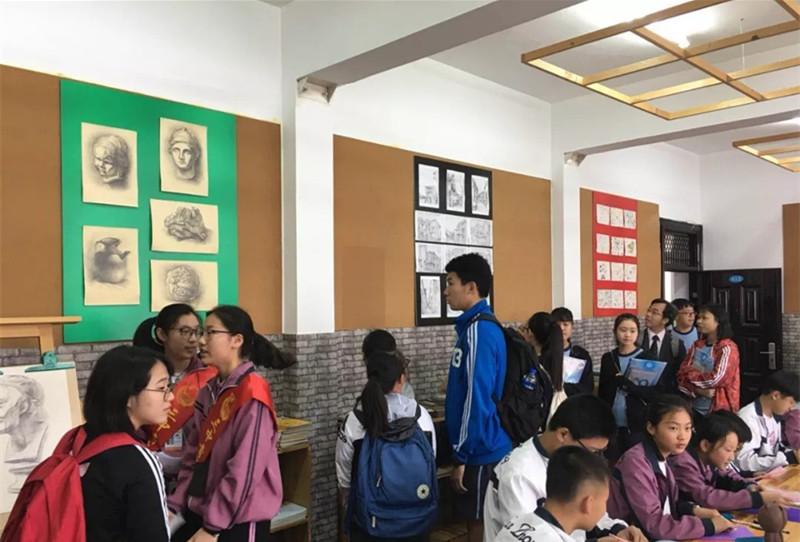 三中三澳門，探索與解析，三中三澳門，深度探索與解析