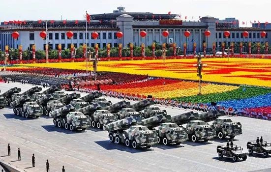 我國(guó)勝利日大閱兵，回顧與展望，中國(guó)勝利日大閱兵，回顧輝煌歷程，展望嶄新未來(lái)