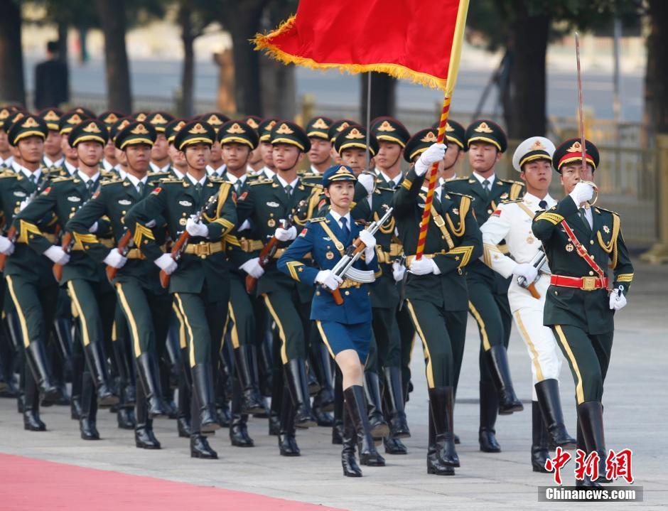 三軍儀仗隊高清大圖，展現(xiàn)榮耀與威嚴(yán)的壯麗畫卷，三軍儀仗隊壯麗畫卷，榮耀與威嚴(yán)的高清展示