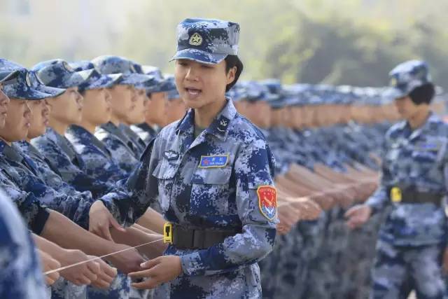大學生女兵容易被錄取嗎？解析影響因素與機會平等，女大學生兵錄取機會解析，影響因素與平等權益探討