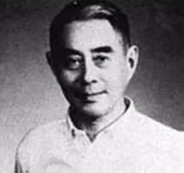 鄧稼先，中國核事業(yè)的先驅(qū)之父，鄧稼先，中國核事業(yè)先驅(qū)之父的傳奇人生