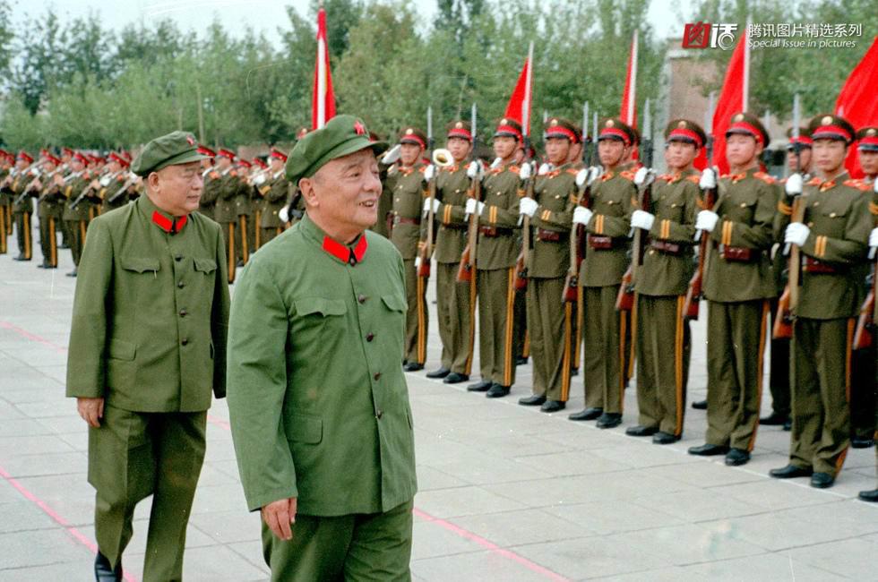 解放軍儀仗隊表演視頻，展現(xiàn)榮耀與力量，解放軍儀仗隊榮耀與力量的震撼表演視頻