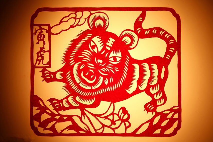 當(dāng)頭捧喝王中王，揭秘生肖奧秘，揭秘生肖奧秘，王中王的當(dāng)頭捧喝