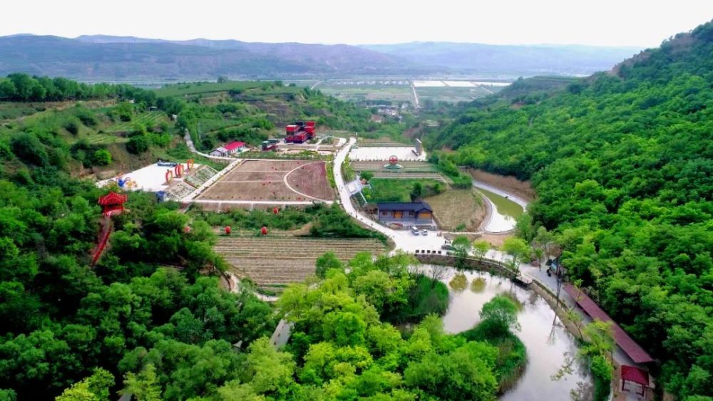 關(guān)于崇信縣姚家溝是否會拆遷的探討，崇信縣姚家溝拆遷探討，未來走向分析