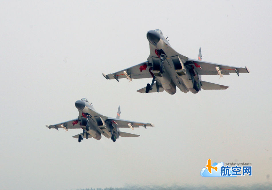殲-11B戰(zhàn)機(jī)，中國(guó)空中力量的璀璨明珠，殲-11B戰(zhàn)機(jī)，中國(guó)空中力量的耀眼明珠