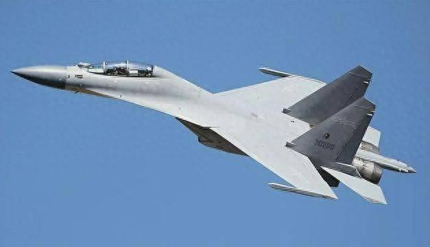 殲-11戰(zhàn)機(jī)，幾代戰(zhàn)機(jī)中的佼佼者，殲-11戰(zhàn)機(jī)，幾代戰(zhàn)機(jī)中的翹楚