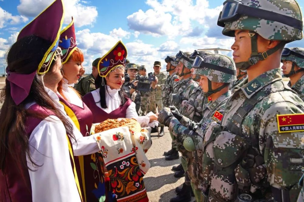 俄羅斯邀請(qǐng)中國(guó)出兵，兩國(guó)軍事合作的深度探討與前景分析，中俄軍事合作深度探討，中國(guó)出兵與前景分析