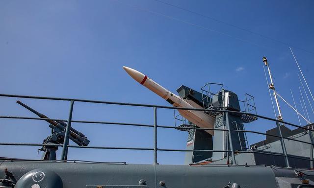 探索先進(jìn)海軍力量，揭秘中國海軍的136、137、138、139驅(qū)逐艦，揭秘中國海軍先進(jìn)力量，探索驅(qū)逐艦136、137、138、139系列
