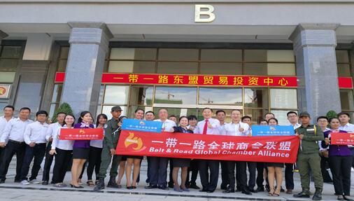 新澳門一碼一肖一特一中交易，深度解析與探索，澳門一碼一肖一特一中交易的深度探索與解析