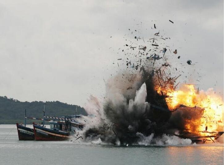 昨天南海軍艦被擊沉事件深度解析，南海軍艦被擊沉事件深度剖析