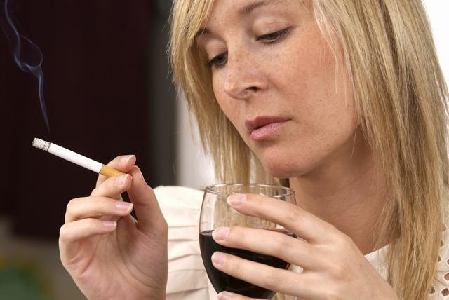 女性雌激素高的表現及其影響，女性雌激素高的癥狀與影響概述