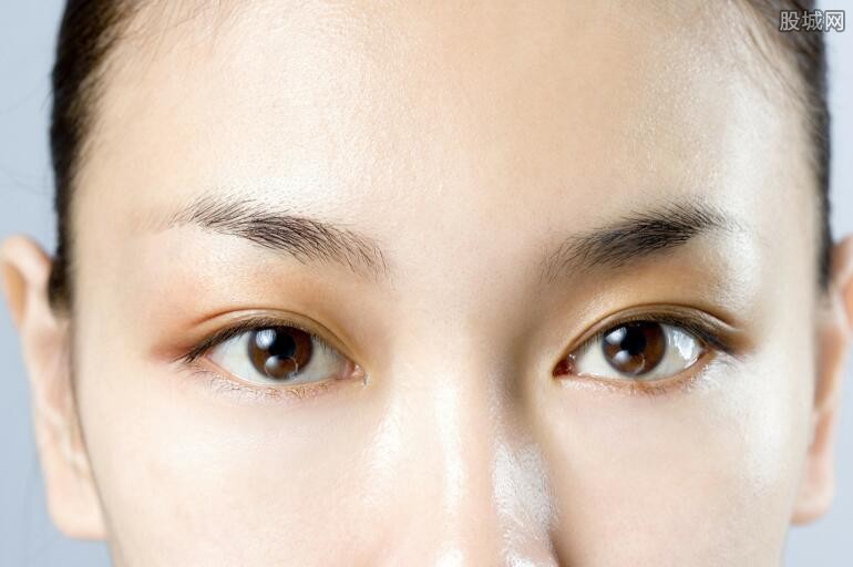 揭秘去魚尾紋最有效的方法——重塑青春光彩的秘訣，揭秘重塑青春光彩秘訣，去魚尾紋最有效的方法