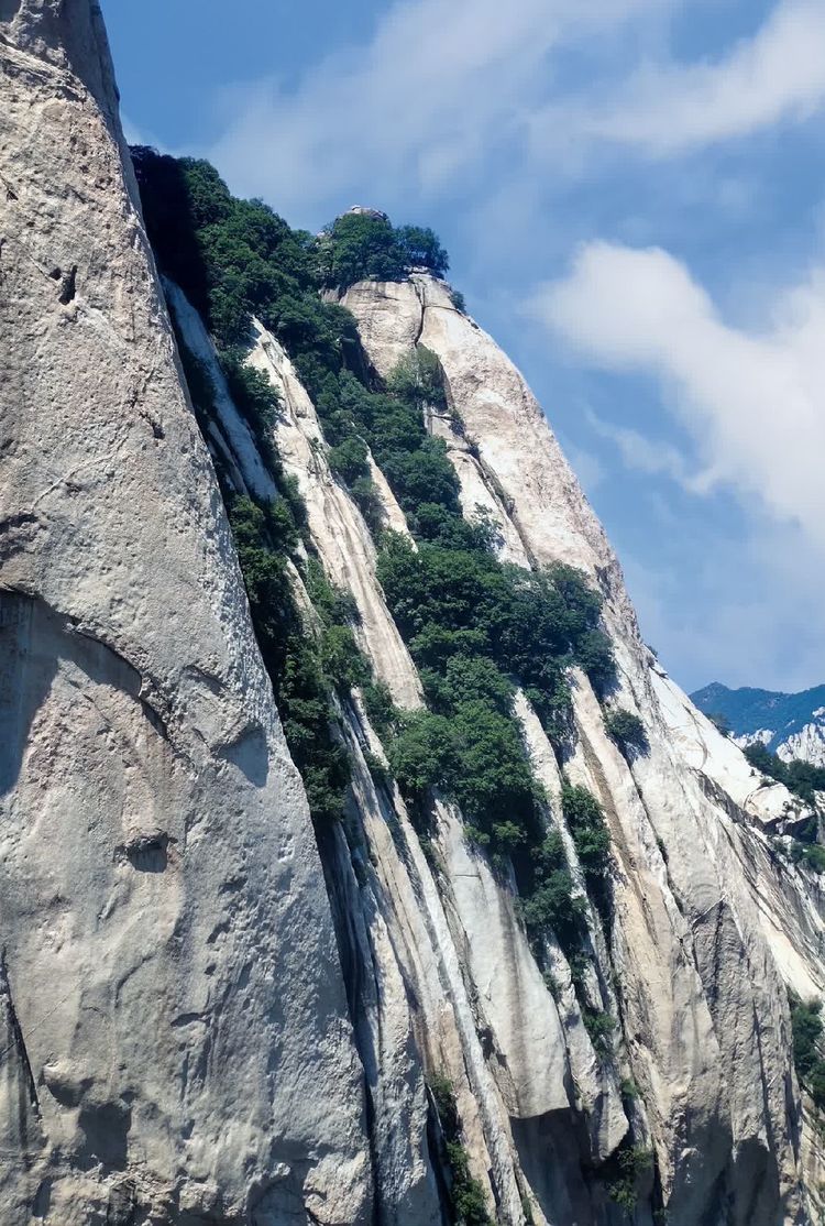 華山景區(qū)，探尋自然之美，體驗歷史之韻，華山景區(qū)，自然之美與歷史之韻的探尋之旅