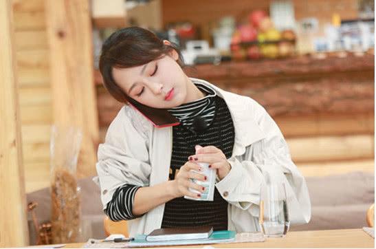 演員王珂為何不溫不火？——深度解析其演藝之路，演員王珂演藝之路解析，為何未能大紅大紫？深度探究其演藝生涯。