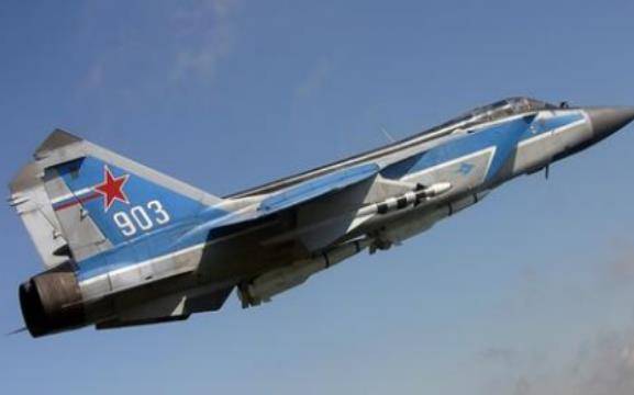 米格-31，探尋高速戰(zhàn)斗機(jī)的卓越性能與傳奇歷程，米格-31高速戰(zhàn)斗機(jī)的卓越性能與傳奇歷程探索