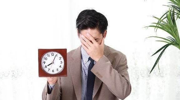 男人多久算正常時間——探究男性性行為持續(xù)時間之謎，男性性行為持續(xù)時間之謎，正常時間范圍探究